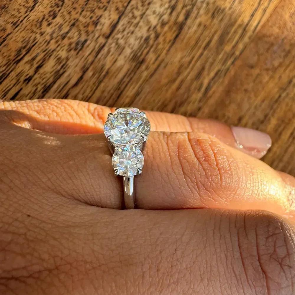Moissanite Diamond Ring