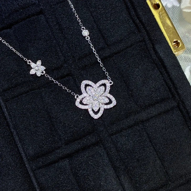 Flower Pendant Necklace